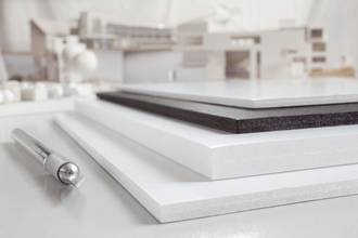 Carton plume Foam Boards 700 x 1000 mm épaisseur 3 mm blanc par 25